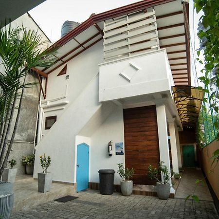 希克杜沃 维拉米新迪旅馆酒店 外观 照片